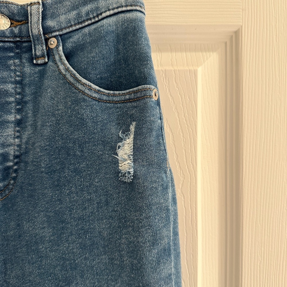 Express Skinny High Rise Jeans - Picture 4 of 9